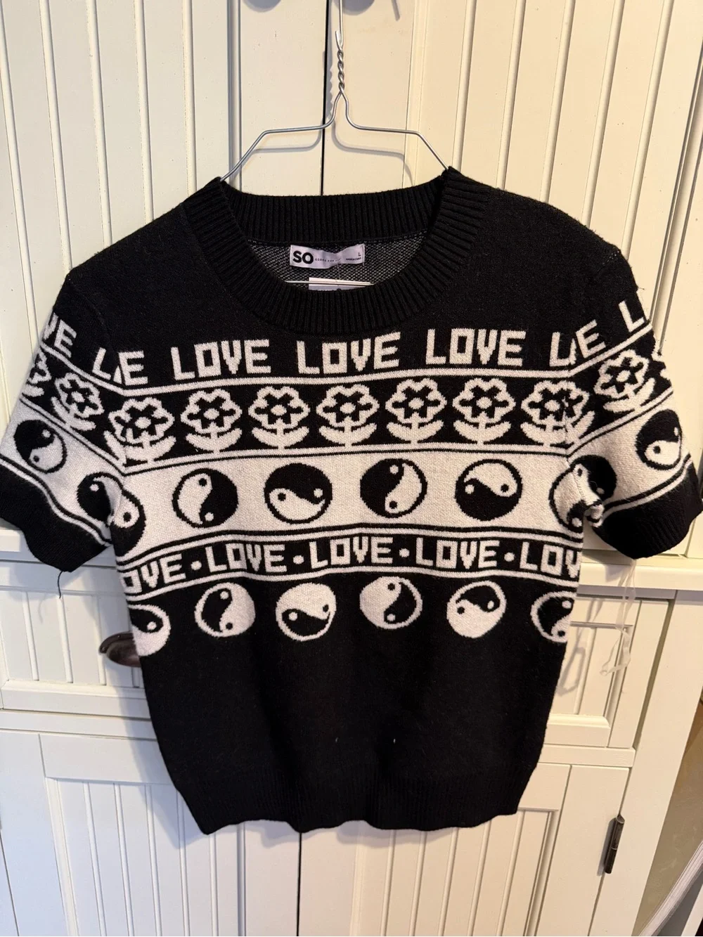 SO Black & White Crewneck Knit Top with LOVE and Yin-Yang Pattern